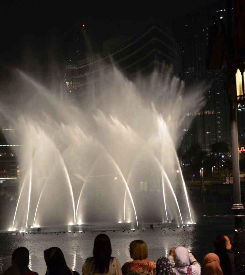 dubai fountain