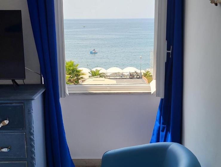 varazze suite endless sea