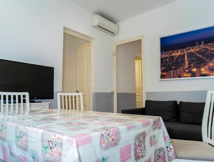 Spacious apartment with terrace Ariqus City