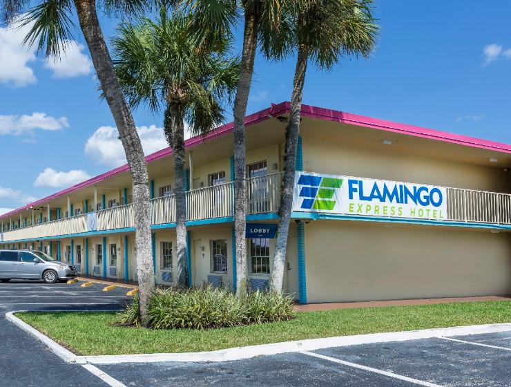 Flamingo Express Hotel