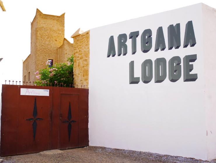 Artgana Lodge