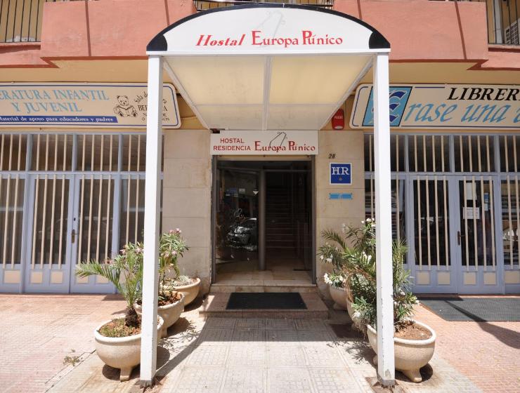 Hostal Residencia Europa Punico