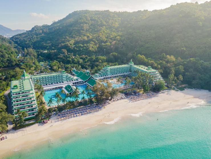 Le Meridien Phuket Beach Resort