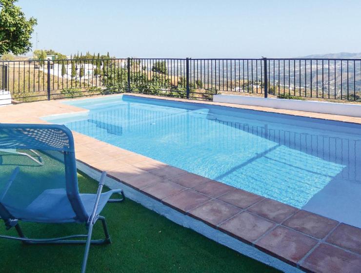 Stunning Home In Vlez Mlaga With 3 Bedrooms, Private Swimming Pool And Outdoor Swimming Pool