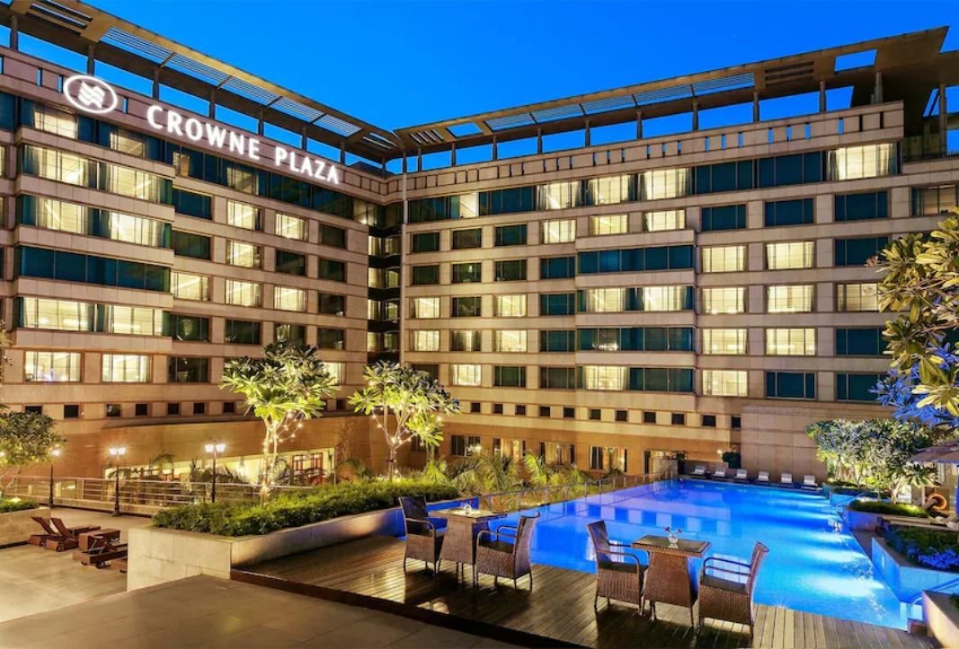 Crowne Plaza Hotel